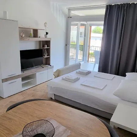 Apartment Sunce I *